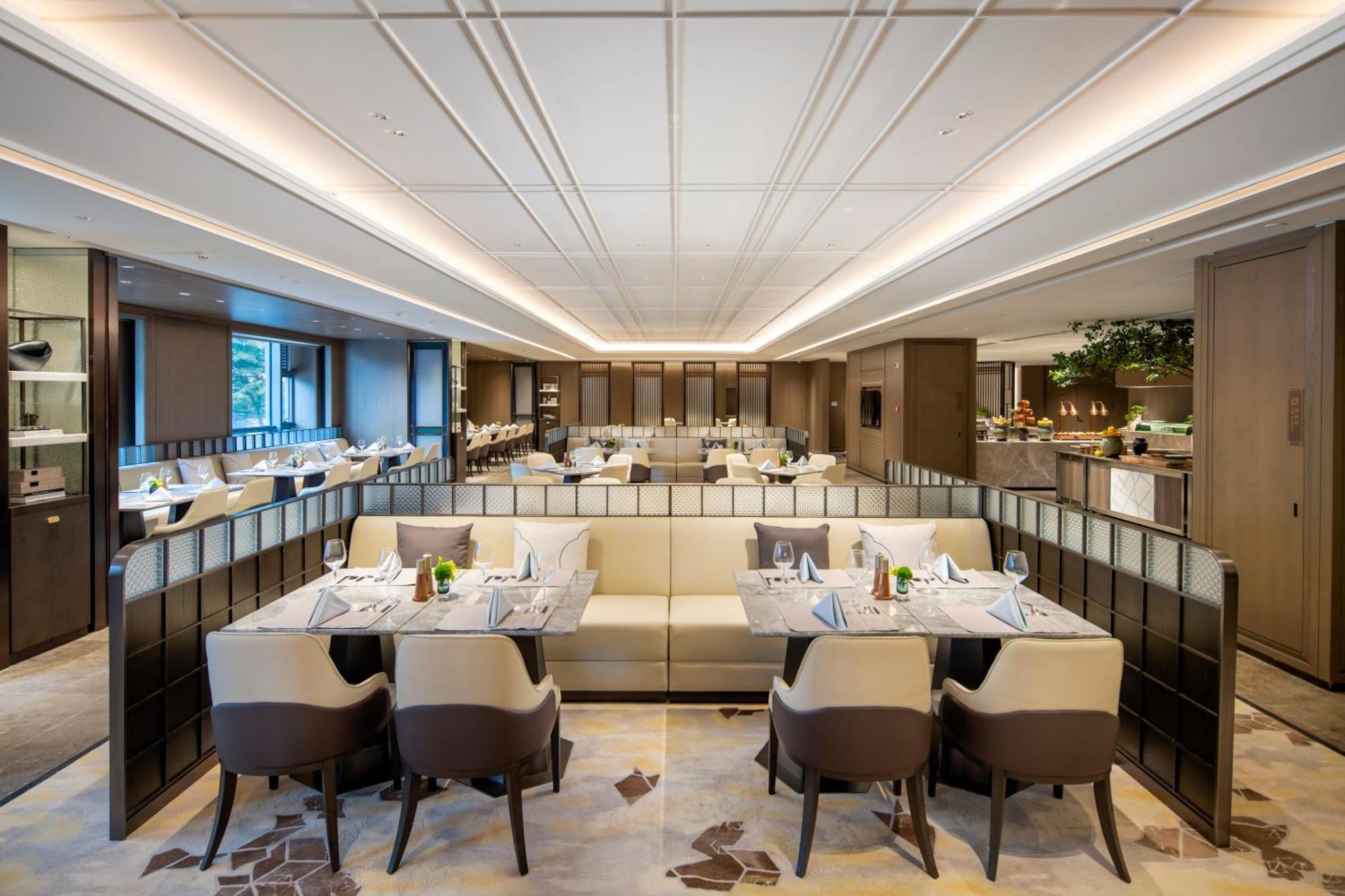 Yuexiu Hotel Guangzhou, Curio Collection By Hilton エクステリア 写真