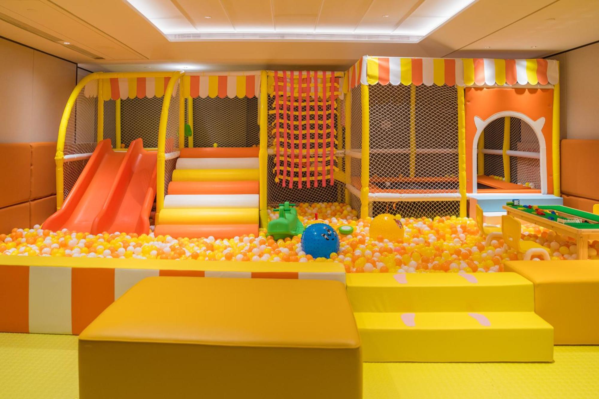 Yuexiu Hotel Guangzhou, Curio Collection By Hilton エクステリア 写真